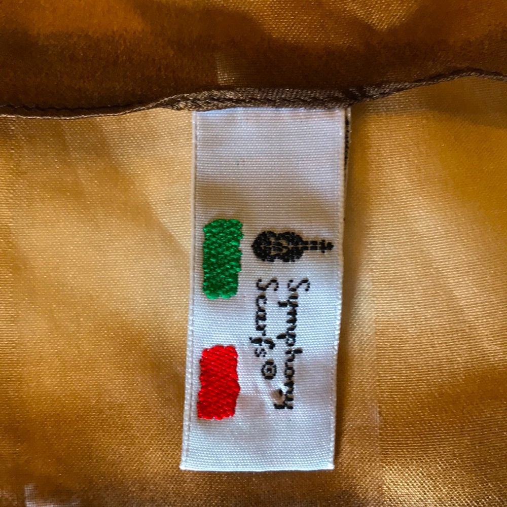 Scarf - Picture 5 of 8